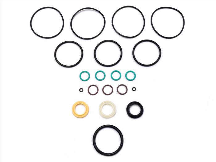 ICON 2.5" SERIES, PIGGYBACK/REMOTE RESERVOIR/BYPASS REBUILD KIT